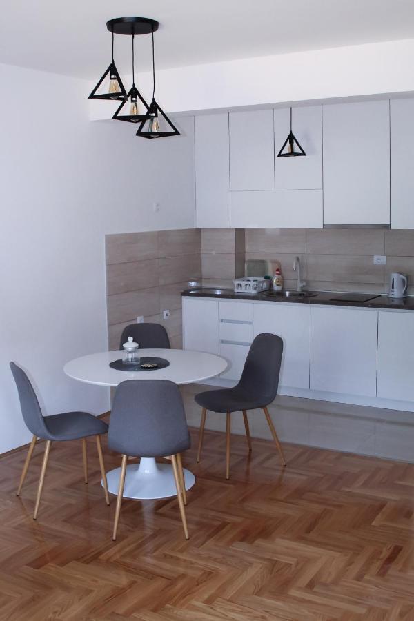 Apartman Vukovic Требинье Экстерьер фото