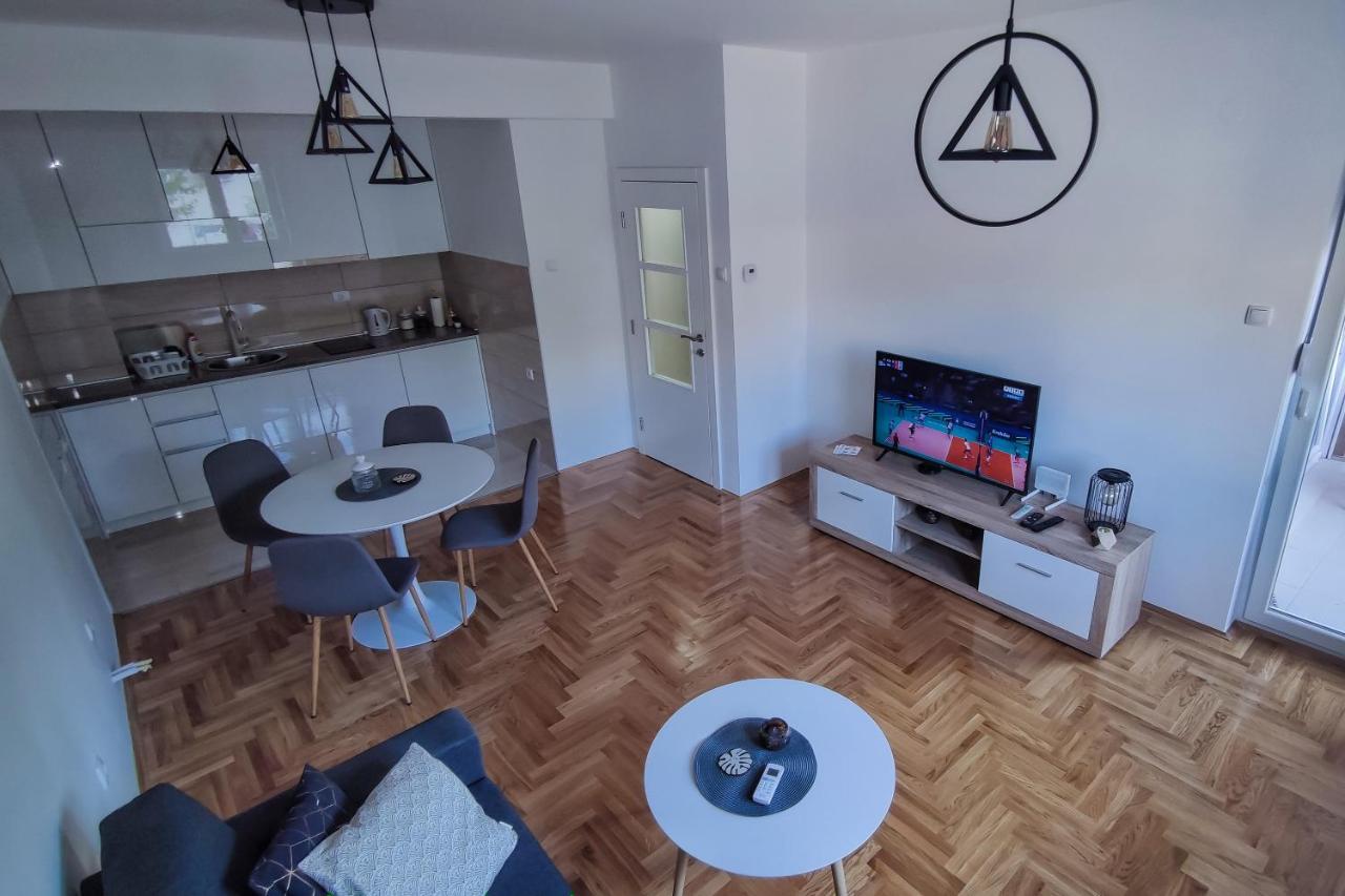 Apartman Vukovic Требинье Экстерьер фото