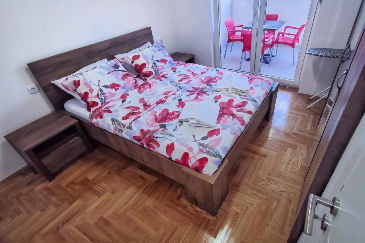 Apartman Vukovic Требинье Экстерьер фото